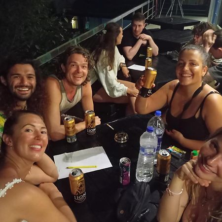 Hangover Hostels Ella Bagian luar foto