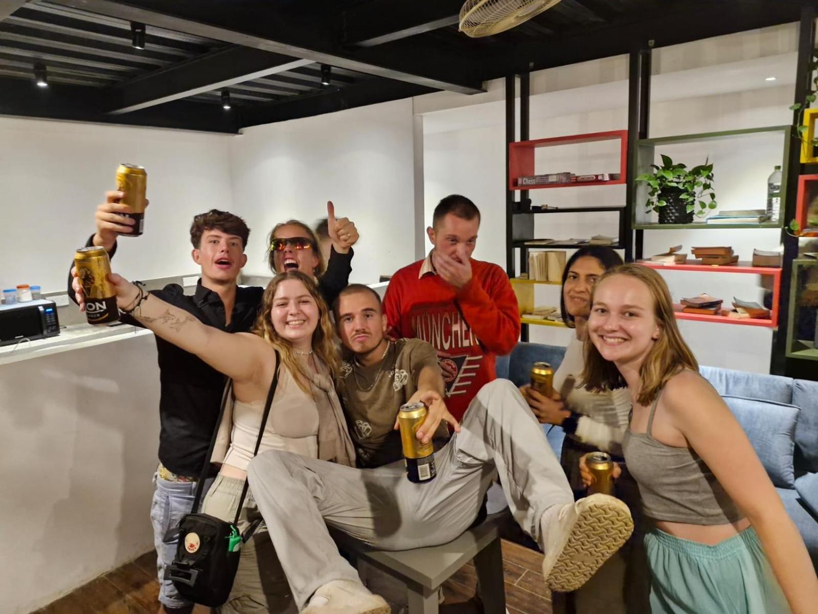 Hangover Hostels Ella Bagian luar foto