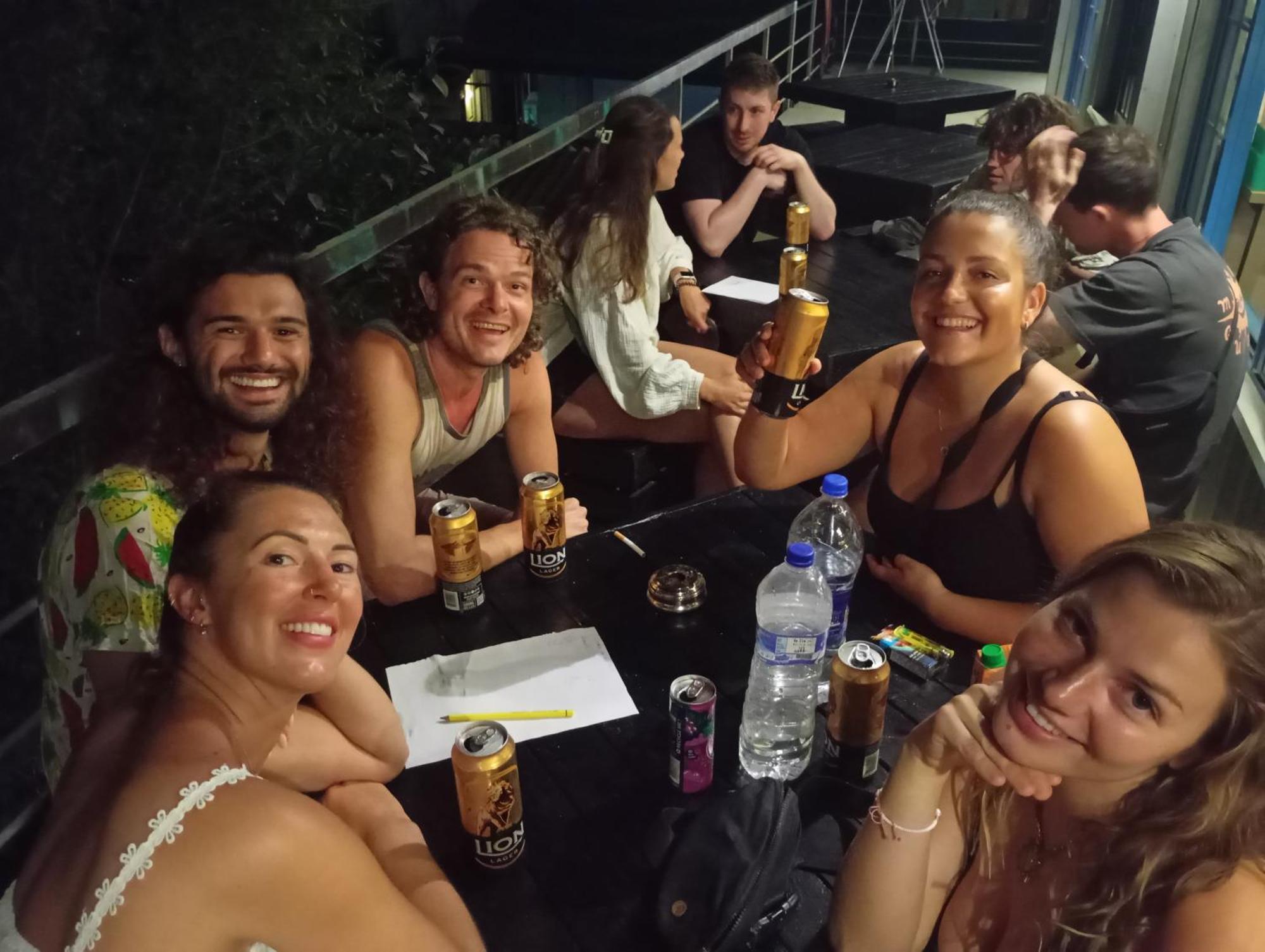 Hangover Hostels Ella Bagian luar foto