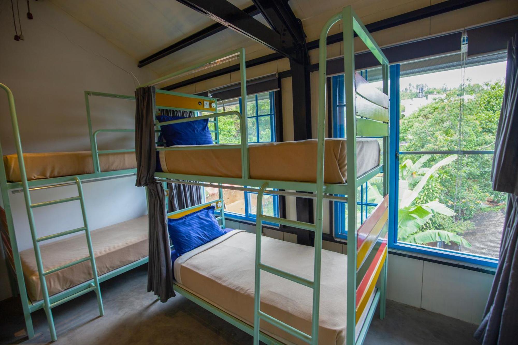 Hangover Hostels Ella Bagian luar foto
