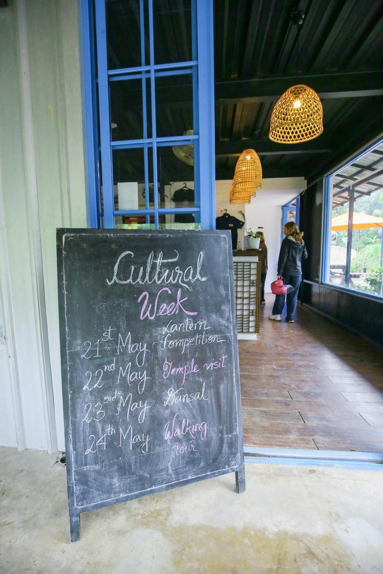 Hangover Hostels Ella Bagian luar foto